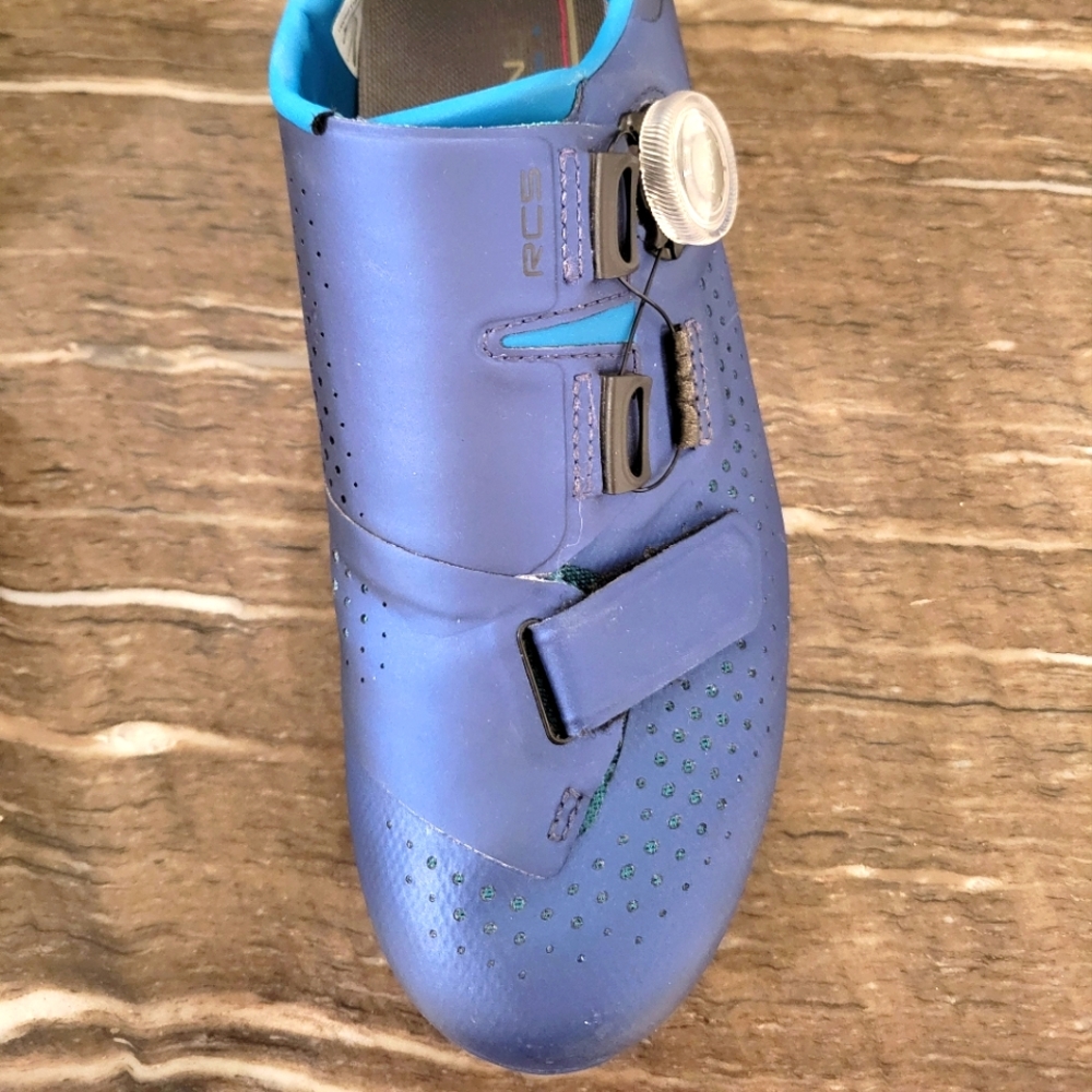Shimano RC5 (RC 500) women's electric blue cycling shoe size 39 EUC